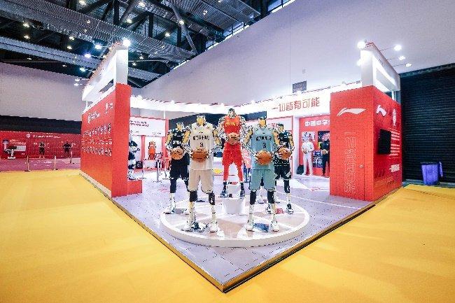前锋如何通过专项训练提升投篮命中率_0